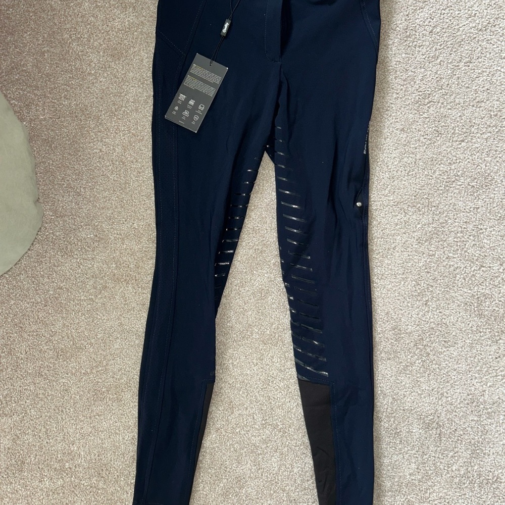 Stylish Black Leggings with Mesh Detail